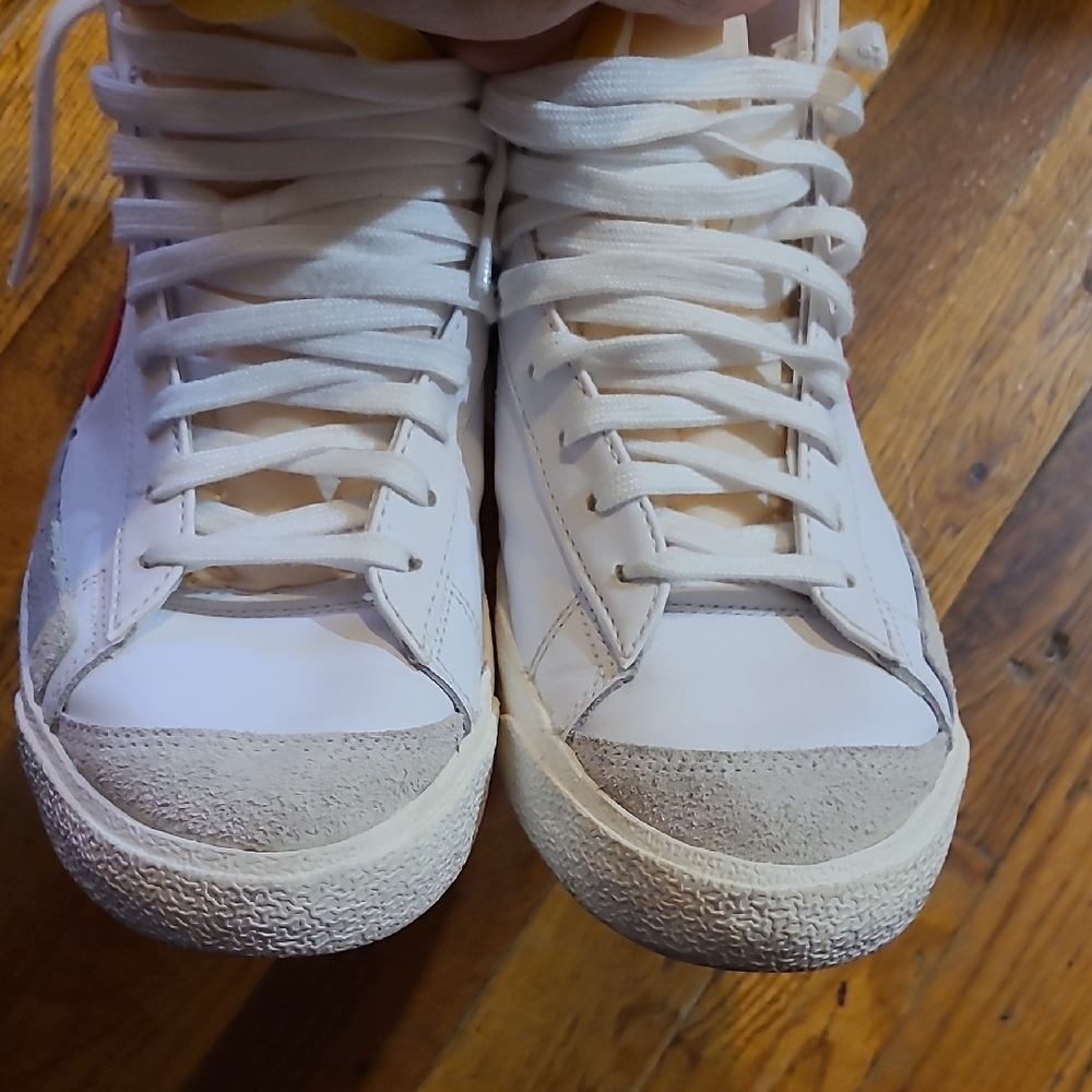 Nike White High-Top Sneakers - Picture 4 of 9